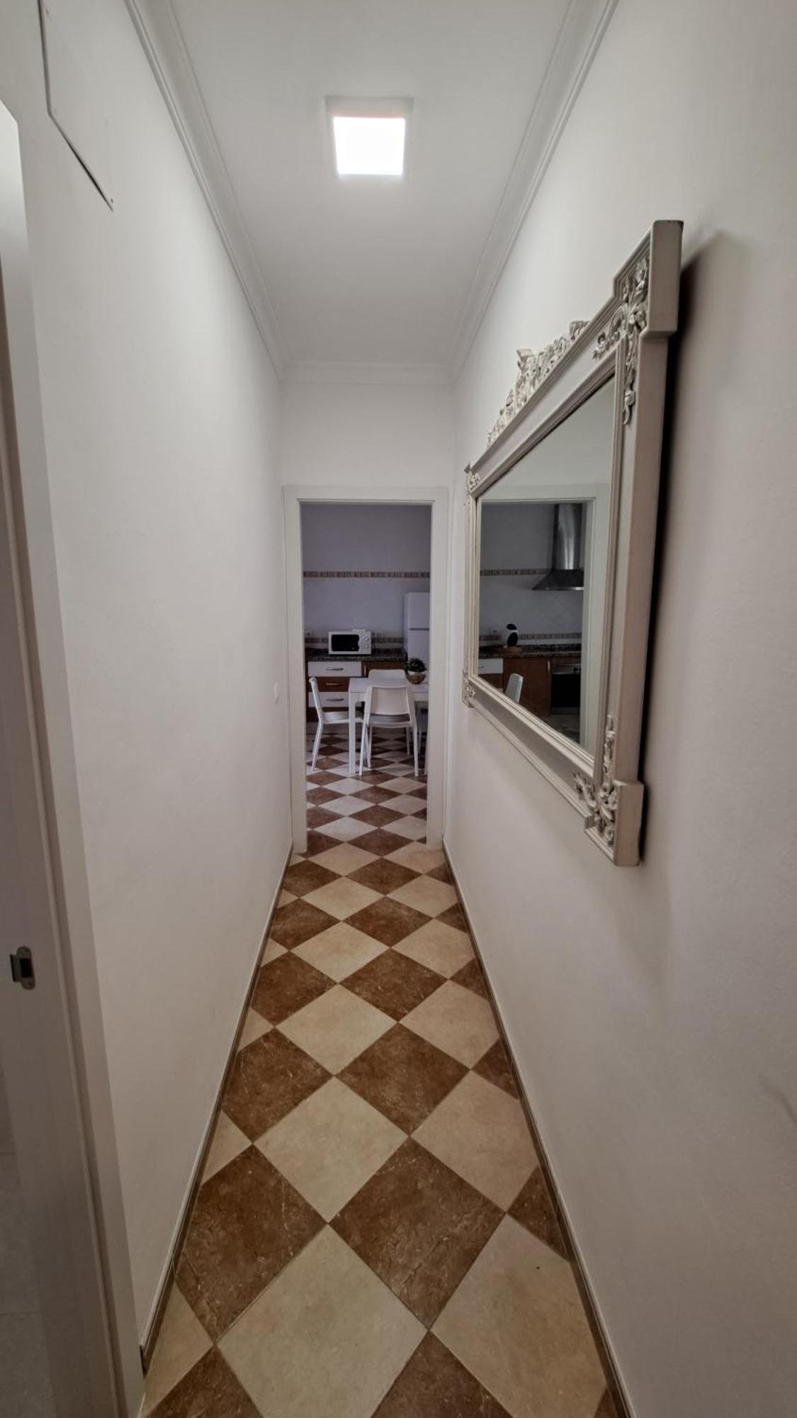 Ms4 Apartamentos Nervion Севилья Экстерьер фото