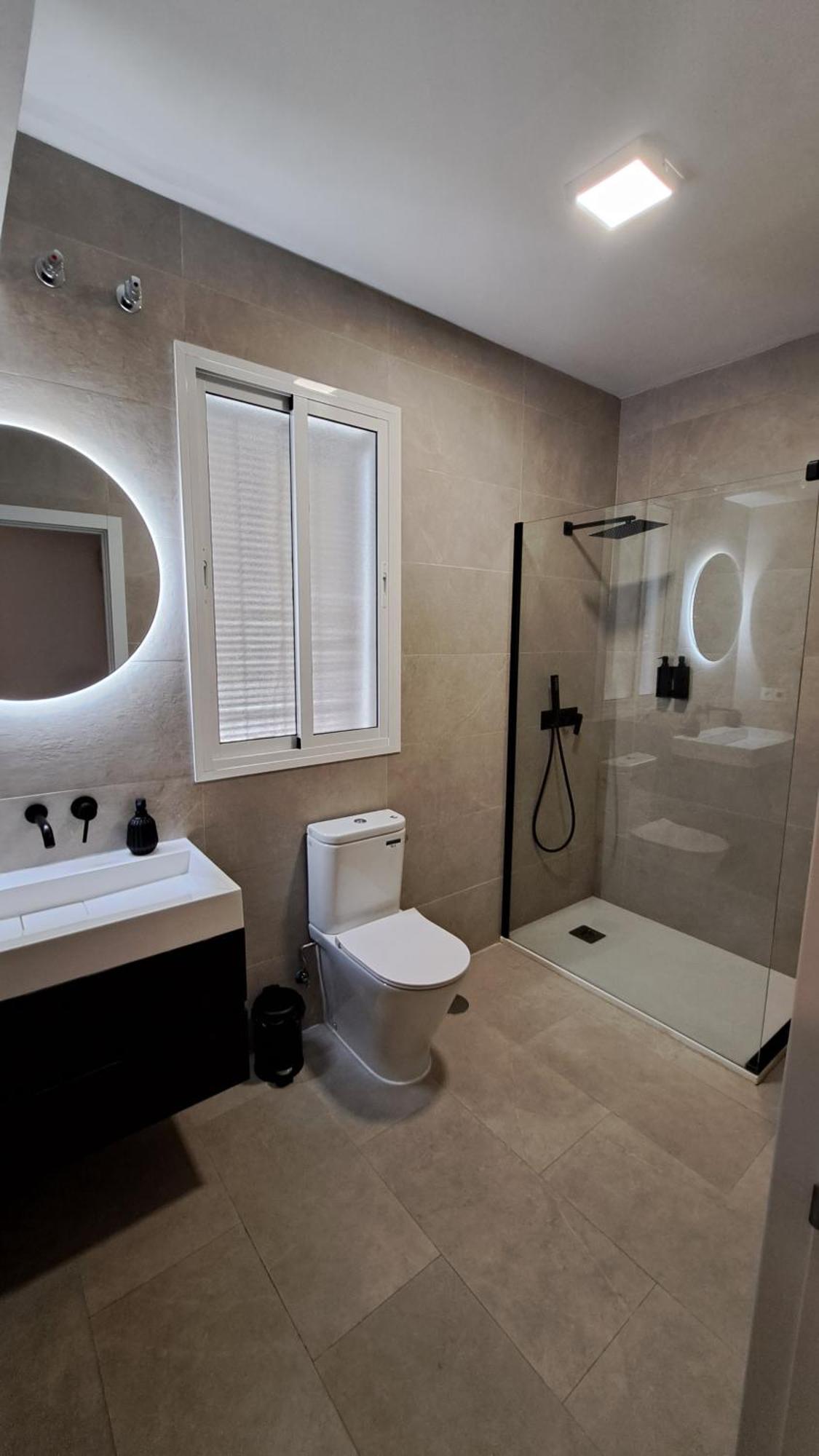 Ms4 Apartamentos Nervion Севилья Экстерьер фото